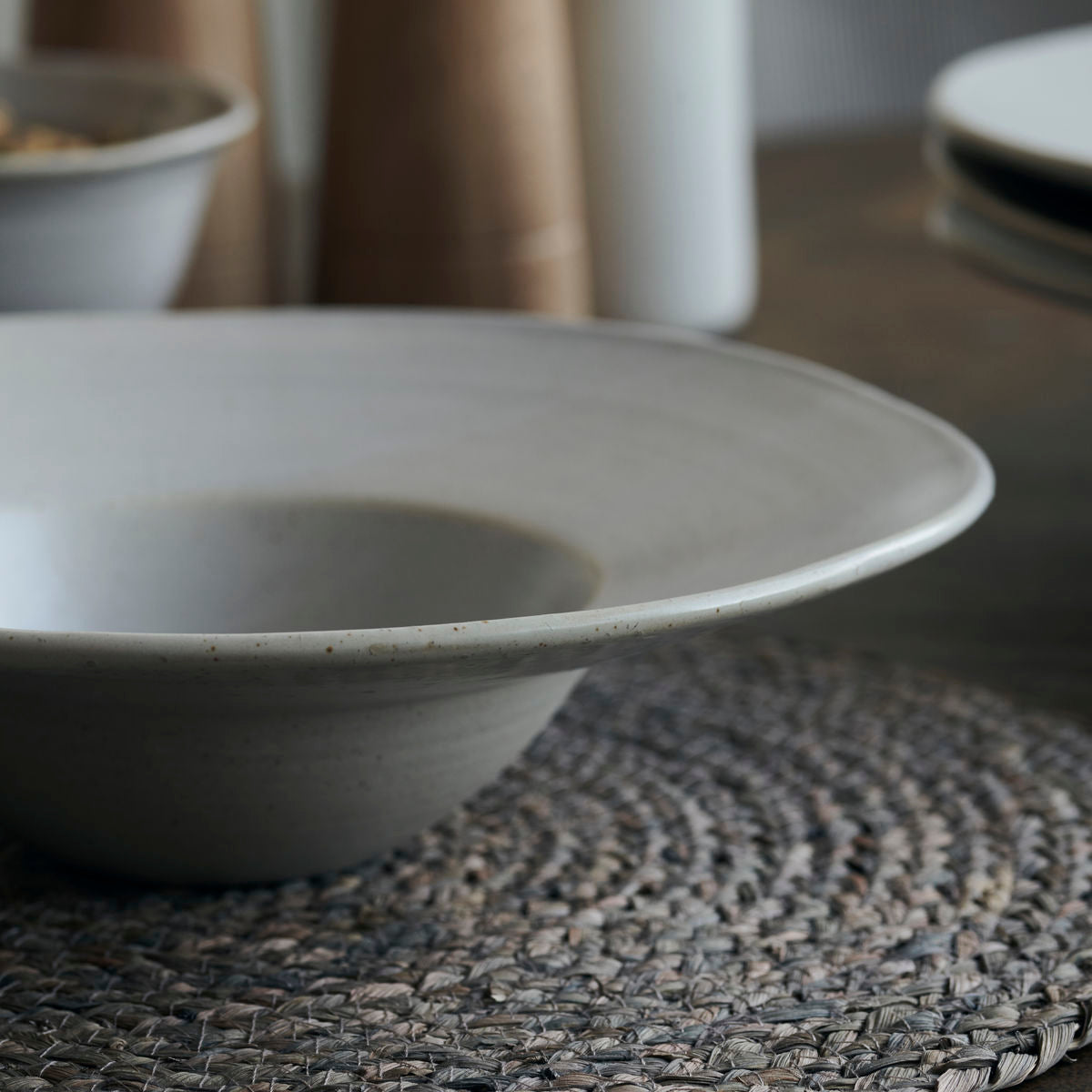 Pasta Plate Pion Porcelain Grey/White – Industry Co Home