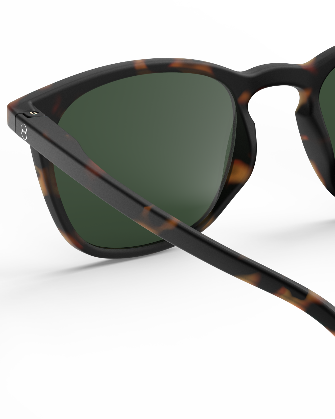 Tortoise sunglasses green lens on sale